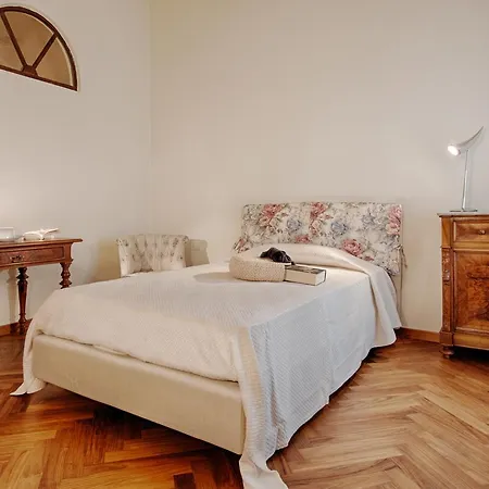 Tenuta Cambiano By Posarellivillas * קסטלפיורנטינו