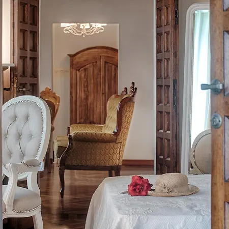 Tenuta Cambiano By Posarellivillas וילה